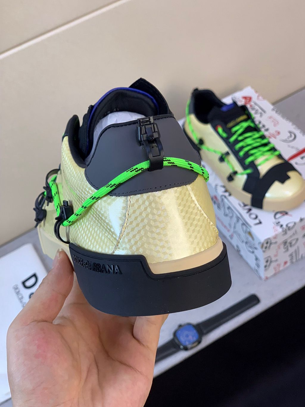 D*G sneaker